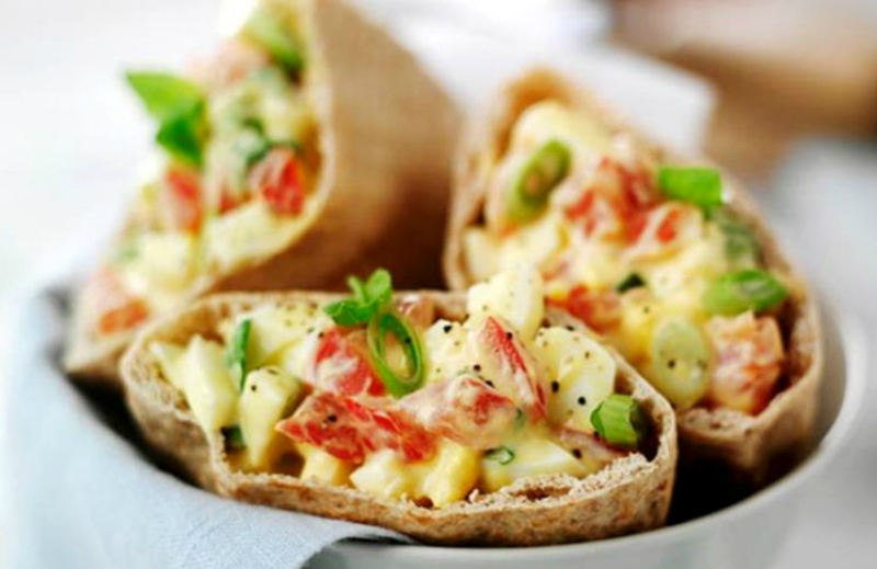 рулеты с омлетом